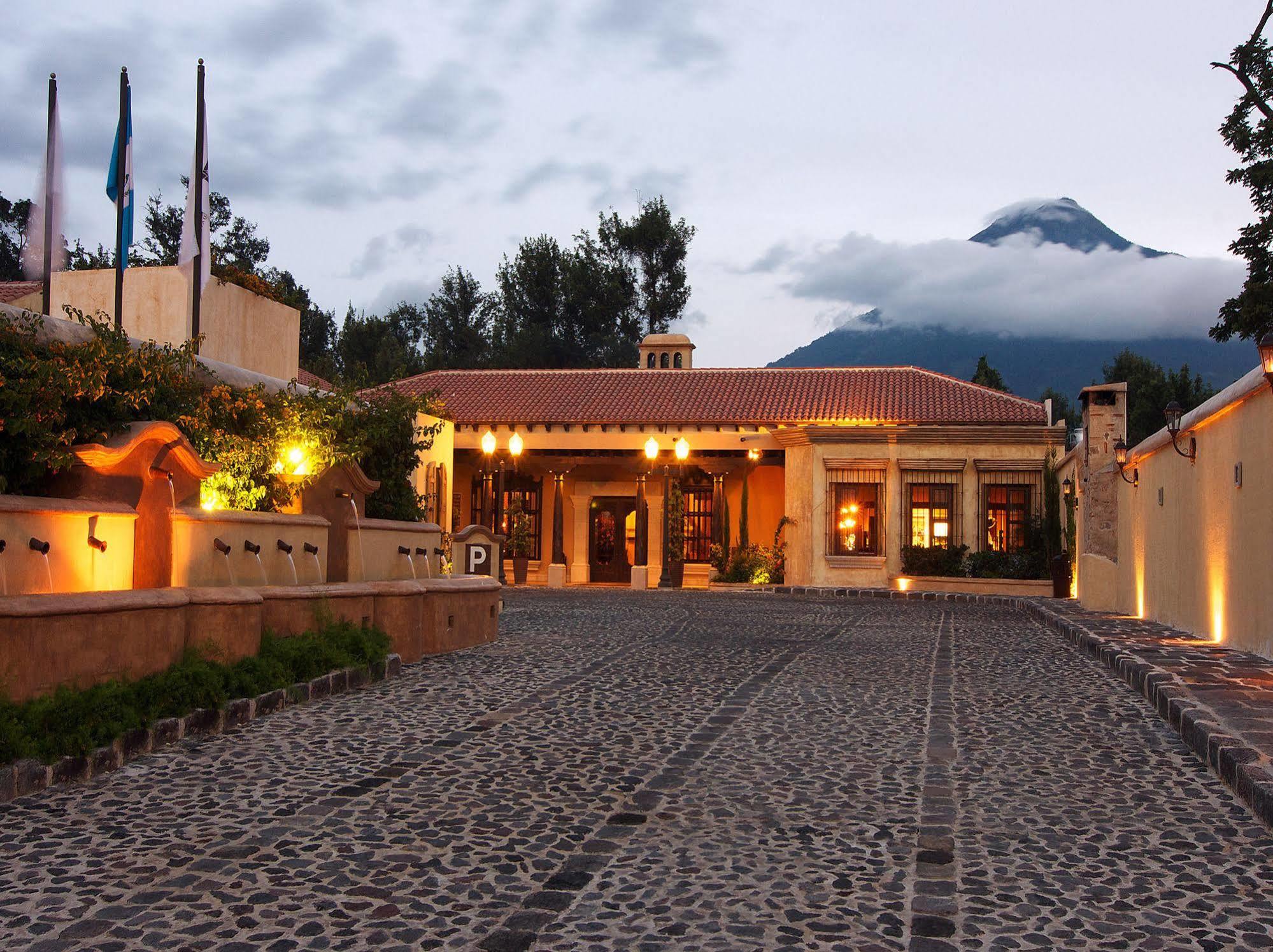 Camino Real Antigua Hotel Екстериор снимка